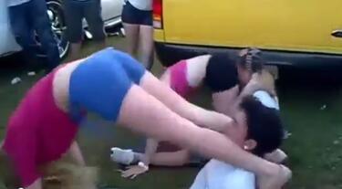 ВИДЕО: Смъртоносни секси танци ВИДЕО: Смъртоносни секси танци