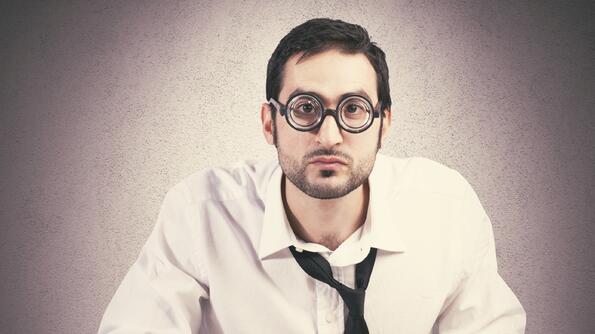 11 проблема, които само хората с очила ще разберат