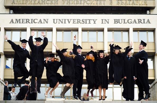 Американски университет в България обявява ранен прием до 1-ви март за по-добри стипендии