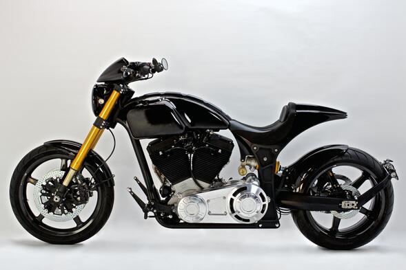Киану Рийвс произвежда ръчно направени мотоциклети