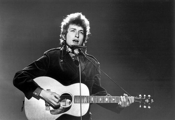 Боб Дилън спечели Нобеловата награда за литература