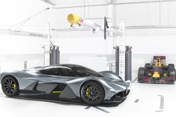 Red Bull и Aston Martin правят съвместен автомобил за 3 млн. долара