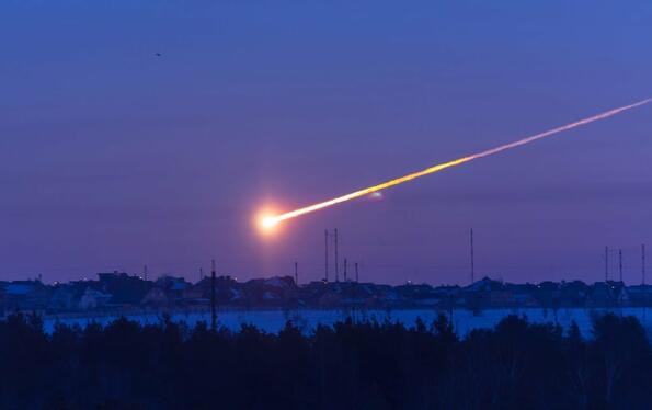 Метеоритни взривове, които са заснети на видео