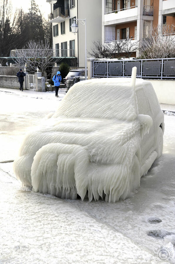 10 случая, в които зимата и студа са превърнали автомобилите в произведения на изкуството