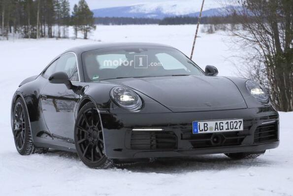 Пише се история: Porsche започна тестовете най-новото поколение 911