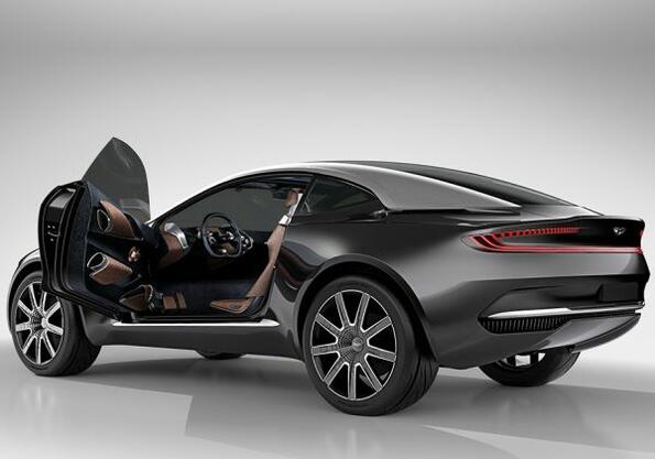 Aston Martin без огледала и с магарета!