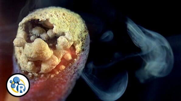 Видео на деня: как изгаря кибритена клечка на забавен кадър – под микроскоп