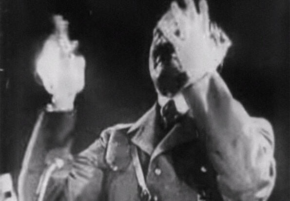 Древно видео за Хитлер е първата пародия в историята на киното! (Ето я)