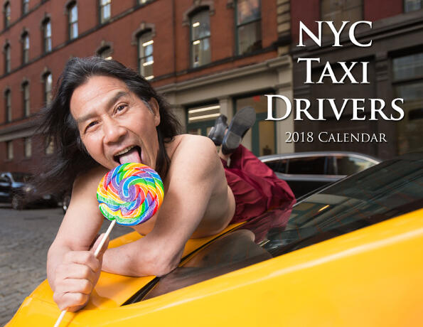 <p>Таксиметрови шофьори от Ню Йорк се обединяват, за да създадат умопомрачителен календар. Резултатите са главозамайващи! Можете да се сдобиете с него ето от <a href="https://nyctaxicalendar.com/products/2018-calendar" target="_blank">тук</a>.</p>