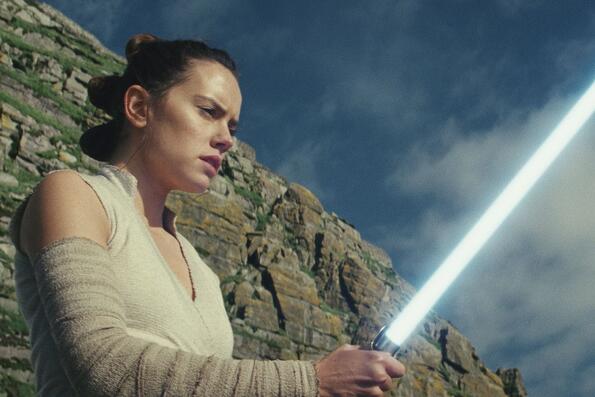 Един филм "Star Wars", режисиран от жена, е на път да се случи