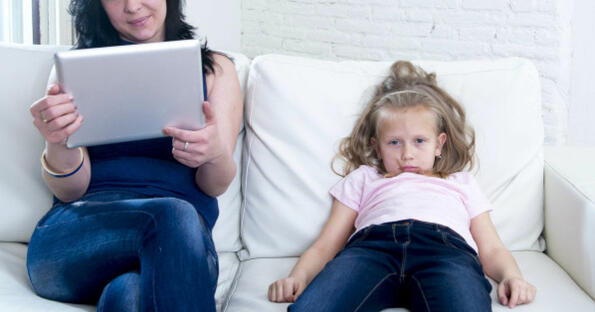Запознайте се с родителите, които никой не харесва във Facebook