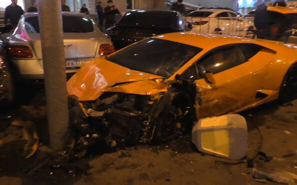 Най-тъжното видео днес: катастрофа с коли за 1,3 милиона евро