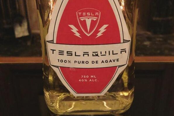 Tesla, ама текила: Teslaquila