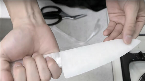 Как да си направиш невероятно остър нож само от найлоново фолио