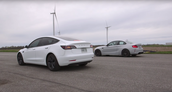Tesla Model 3 срещу BMW M2 Competition!