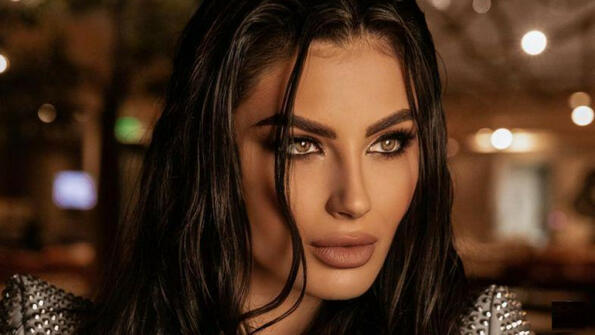 Венцислава Тафкова шофира гола Венцислава Тафкова шофира гола