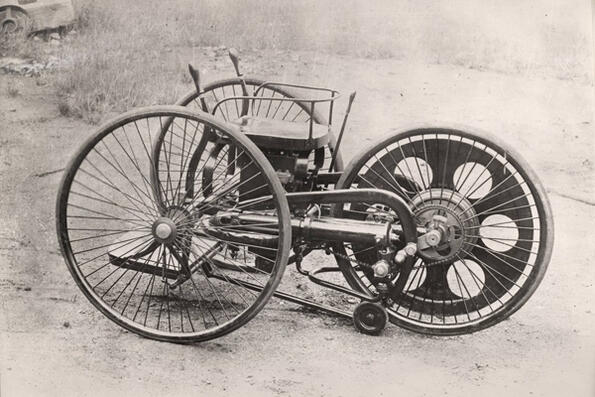 Butler Petrol Cycle - първият в света мотоциклет