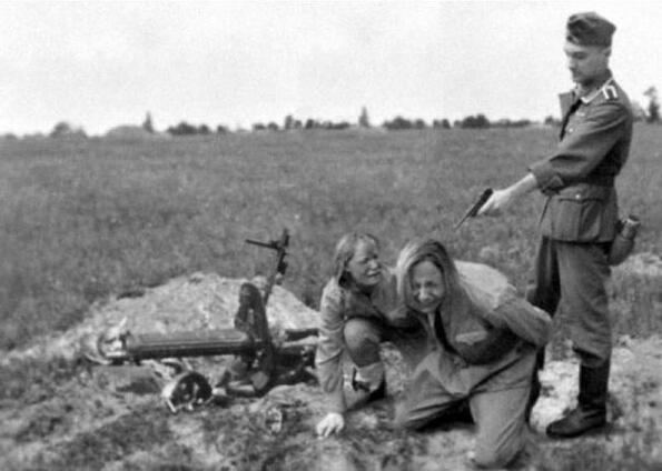 Как СССР манипулира снимки през Втората световна война