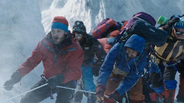 "Еверест" е максимално реалистичен, без нито за миг да е скучен