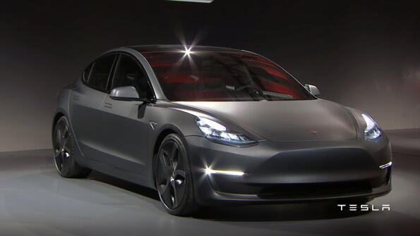 Най-достъпната Tesla: Model 3