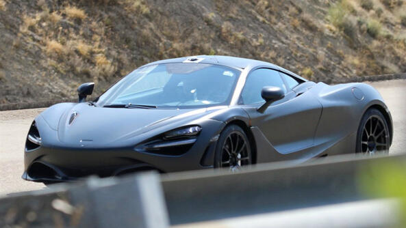 НАСЛЕДНИК: новият McLaren 650S