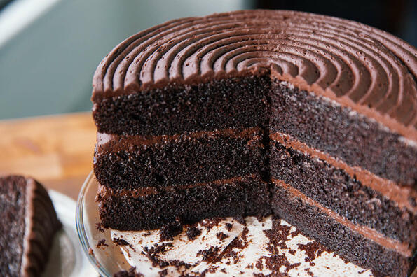 Шоколадова торта за закуска може да помогне за свалянето на килограми