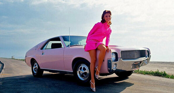 AMC AMX Playmate Pink: колата на момичетата от Playboy