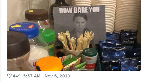 Изображения на Грета Тунберг отказват служителите на офиси да използват пластмаса