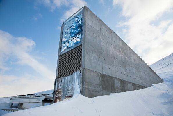 Внушителни снимки на арктически бункер, в който можем да оцелеем при аполалипсис