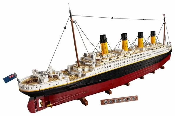 Lego пуска комплект на Титаник с над 9000 части