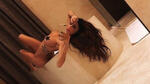 Жената на Филип Плейн публикува чисто гола снимка