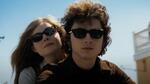 Тимъти Шаламе се трансформира в Боб Дилън в първия трейлър на „A Complete Unknown“
