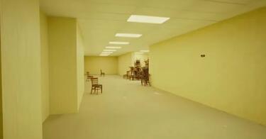 A24 са построили над 2 км пространства за филма „Backrooms“