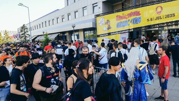 27 000 души споделиха емоцията Аniventure Comic Con
